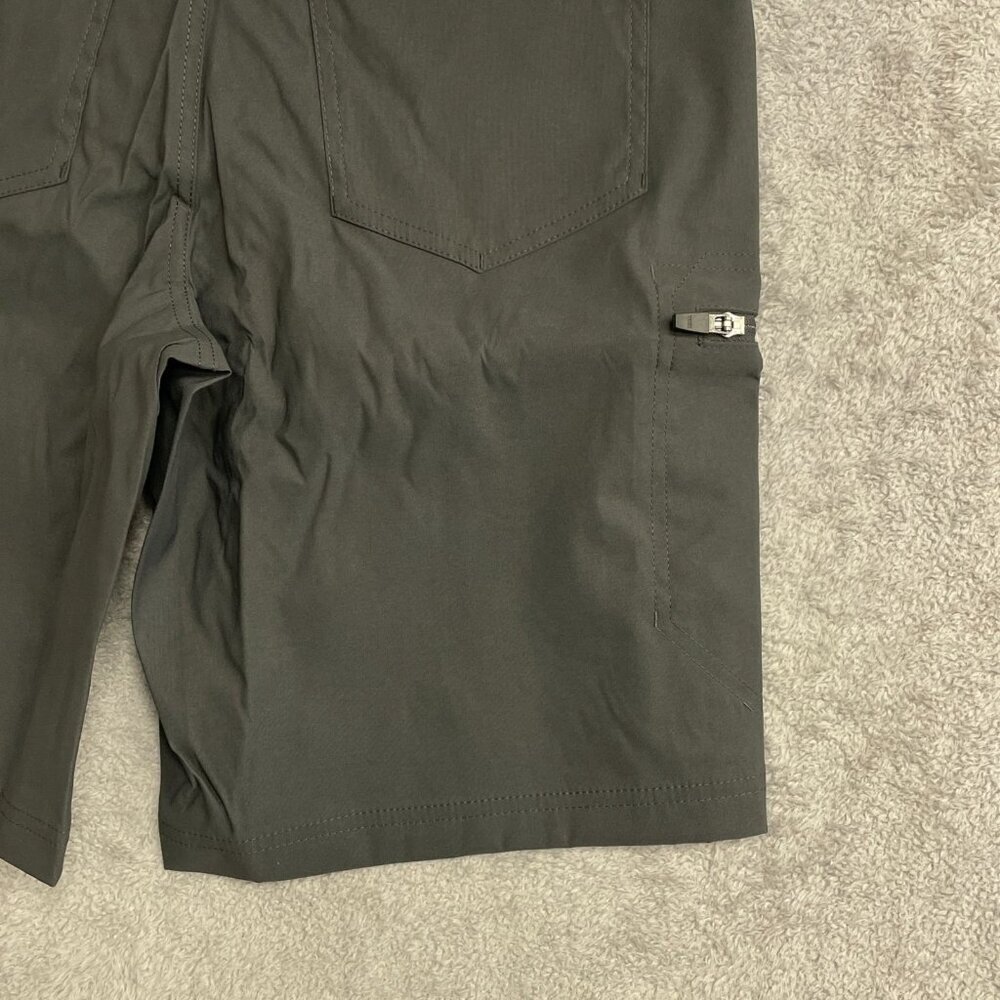 NEW Eddie Bauer Rainier 10” Tech Shorts Men’s 32 Cargo Outdoor Black - Picture 8 of 9